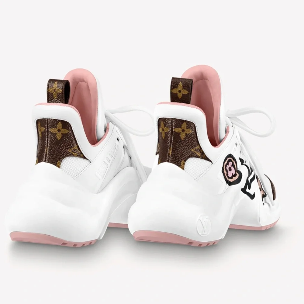 LV ARCHLIGHT SNEAKER - Picture 5 of 8